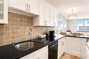 100 Lincoln Rd, Miami Beach, FL 33139 - Photo 6