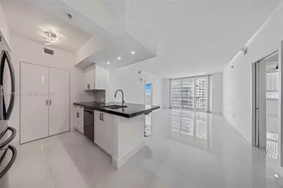 2000 N Bayshore Dr #1503, Miami, FL 33137 - Photo 2