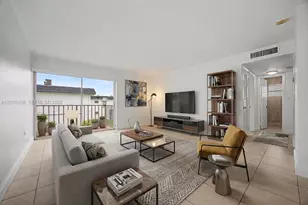 7256 SW 94th Pl, Miami, FL 33173 - Photo 1