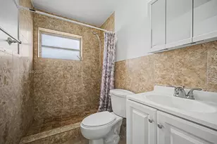 7256 SW 94th Pl, Miami, FL 33173 - Photo 6