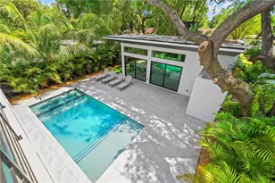280 NW 47th St, Miami, FL 33127 - Photo 42