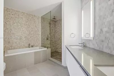 68 SE 6th St #2702, Miami, FL 33131 - Photo 56