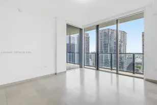 68 SE 6th St, Miami, FL 33131 - Photo 50