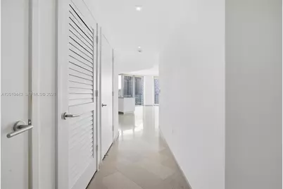 68 SE 6th St #2702, Miami, FL 33131 - Photo 44