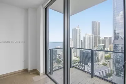 68 SE 6th St #2702, Miami, FL 33131 - Photo 68