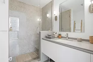 68 SE 6th St, Miami, FL 33131 - Photo 64