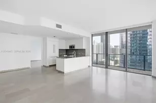 68 SE 6th St, Miami, FL 33131 - Photo 42