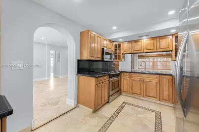 2301 Tequesta Ln, Coconut Grove, FL 33133 - Photo 14