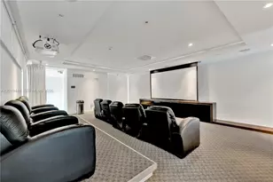 601 NE 36th St, Miami, FL 33137 - Photo 24