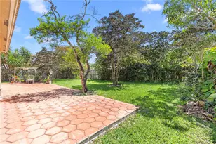 17047 NW 16th St, Pembroke Pines, FL 33028 - Photo 30
