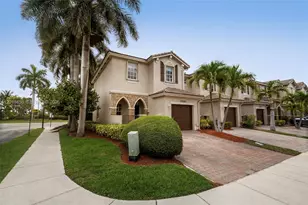 22280 SW 93rd Pl, Cutler Bay, FL 33190 - Photo 2