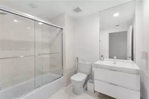 17111 Biscayne Blvd, North Miami Beach, FL 33160 - Photo 22