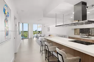 17111 Biscayne Blvd, North Miami Beach, FL 33160 - Photo 14