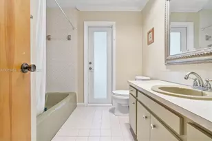 1730 NW 108th Ave, Pembroke Pines, FL 33026 - Photo 32