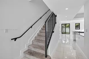 4101 N Oak Pl, Dania Beach, FL 33314 - Photo 6