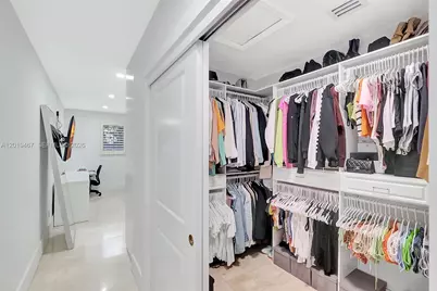 7711 Miami View Dr, North Bay Village, FL 33141 - Photo 14
