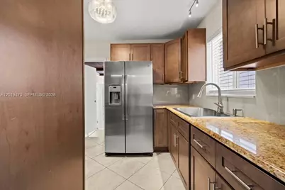 305 NW 111th St, Miami Shores, FL 33168 - Photo 4