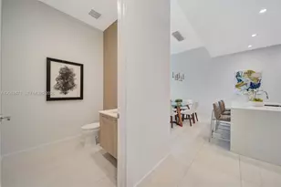 153 N Seabreeze, Fort Lauderdale, FL 33304 - Photo 4