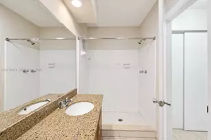 2101 NE 51st St, Fort Lauderdale, FL 33308 - Photo 10