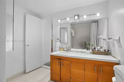 1200 West Ave #819, Miami Beach, FL 33139 - Photo 24