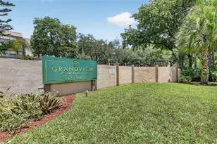 2808 N 46th Ave, Hollywood, FL 33021 - Photo 1