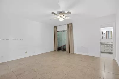 4806 Banyan Ln, Tamarac, FL 33319 - Photo 14