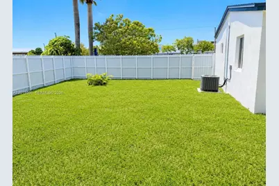 1881 NW 157th St, Miami Gardens, FL 33054 - Photo 14