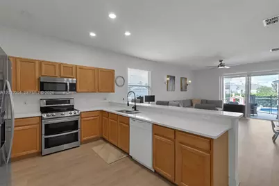 447 Higher Comb Dr #447, Davenport, FL 33897 - Photo 20
