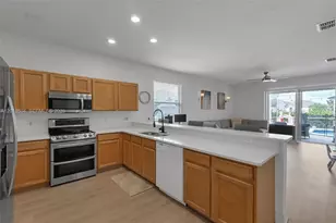 447 Higher Combe Dr, Davenport, FL 33897 - Photo 22
