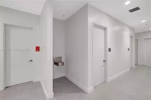 21290 Biscayne, Aventura, FL 33180 - Photo 24