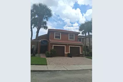 5245 SW 38th Ave, Hollywood, FL 33312 - Photo 2