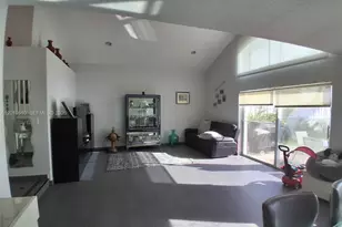 5245 SW 38th Ave, Hollywood, FL 33312 - Photo 6