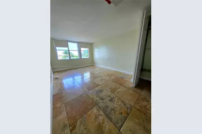 1865 79 St  Cswy #5 i, North Bay Village, FL 33141 - Photo 10