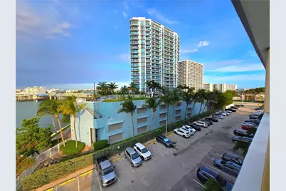 1865 79 St  Cswy #5 i, North Bay Village, FL 33141 - Photo 18