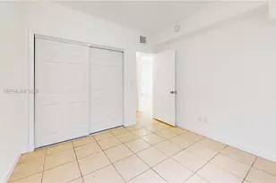 1190 NW 65th St, Miami, FL 33150 - Photo 14