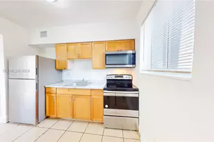 1190 NW 65th St, Miami, FL 33150 - Photo 4