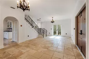 31 NE 46th St, Miami, FL 33137 - Photo 16