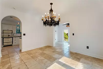 31 NE 46th St, Miami, FL 33137 - Photo 18