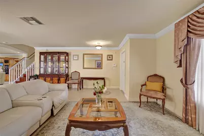 12818 SW 47th St, Miramar, FL 33027 - Photo 4