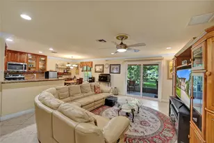 12818 SW 47th St, Miramar, FL 33027 - Photo 10