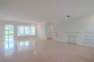 475 S Shore Dr, Miami Beach, FL 33141 - Photo 2