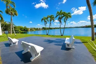 447 NE 195th St, Miami, FL 33179 - Photo 22