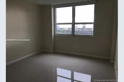 19501 W Country Club Dr #2115, Aventura, FL 33180 - Photo 4