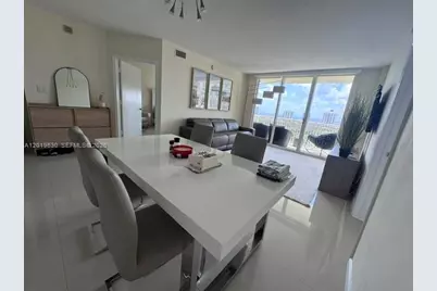 19501 W Country Club Dr #2115, Aventura, FL 33180 - Photo 10