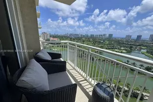 19501 W Country Club Dr, Aventura, FL 33180 - Photo 2