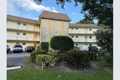 5131 W Oakland Park Blvd #106, Lauderdale Lakes, FL 33313 - Photo 4