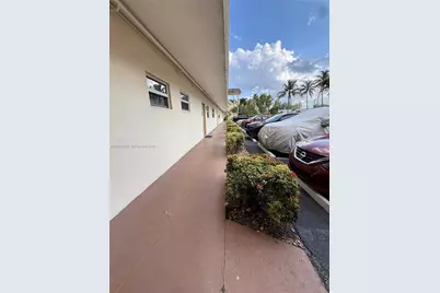 5131 W Oakland Park Blvd #106, Lauderdale Lakes, FL 33313 - Photo 44