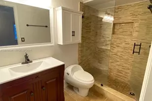 2041 Pompeii Ct, Weston, FL 33327 - Photo 32