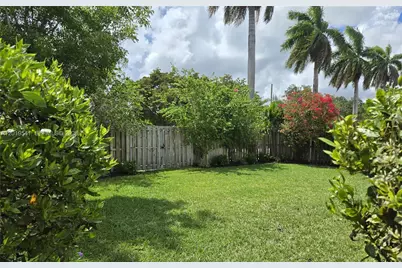 24400 SW 119th Pl, Homestead, FL 33032 - Photo 2