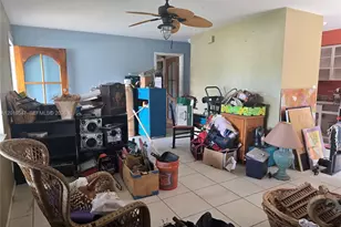 242 NW 7th Ave, Dania Beach, FL 33004 - Photo 2